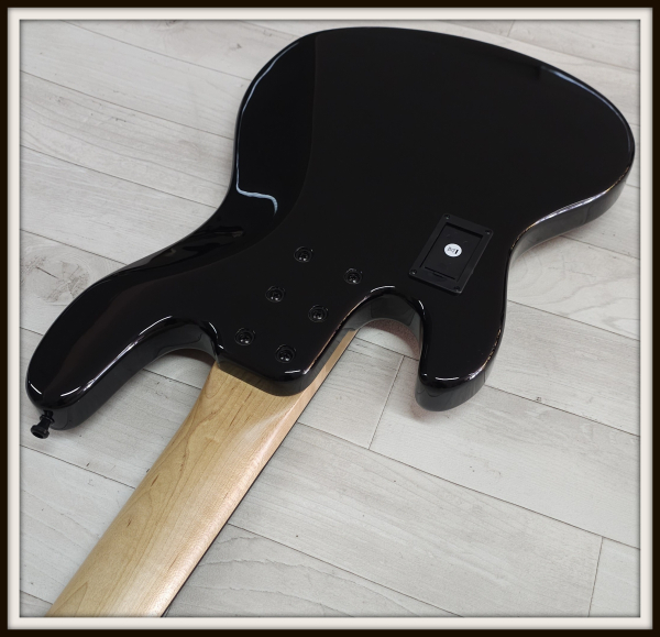 Sandberg California II TM5 Ebony Fretless, Black Highgloss
